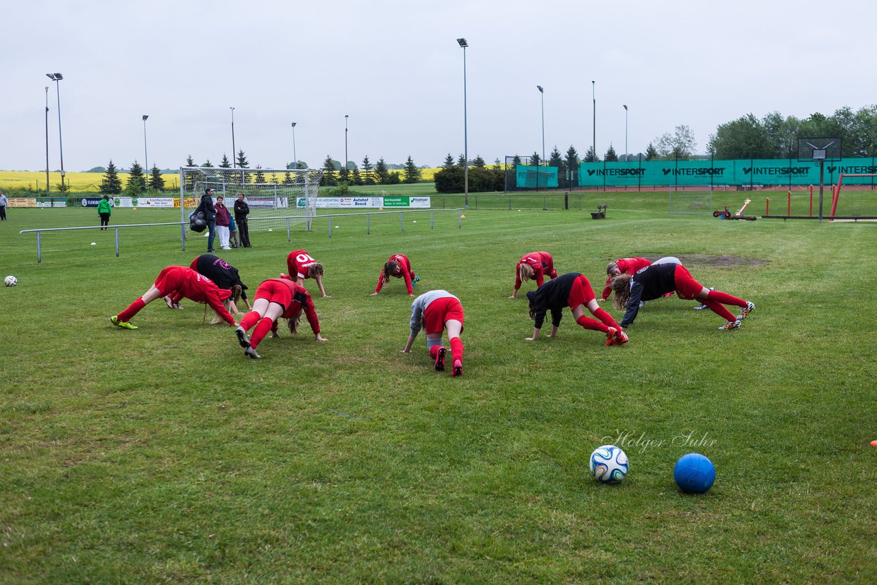 Bild 67 - wCJ SV Steinhorst/Labenz - VfL Oldesloe : Ergebnis: 18:0